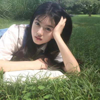 谜一样的双眼